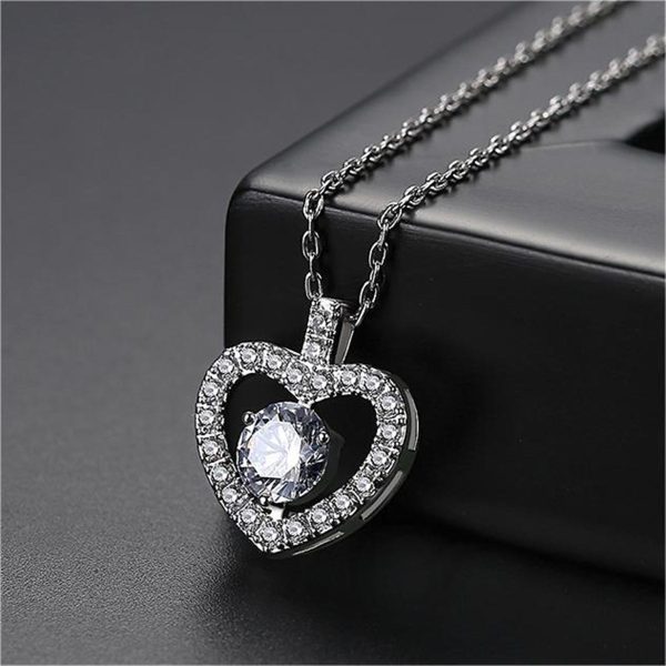 Crystal & Cubic Zirconia Openwork Heart Pendant Necklace Fashion